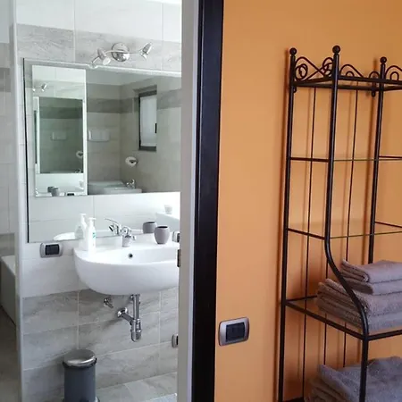 Casa Rosa Dom wakacyjny Colico